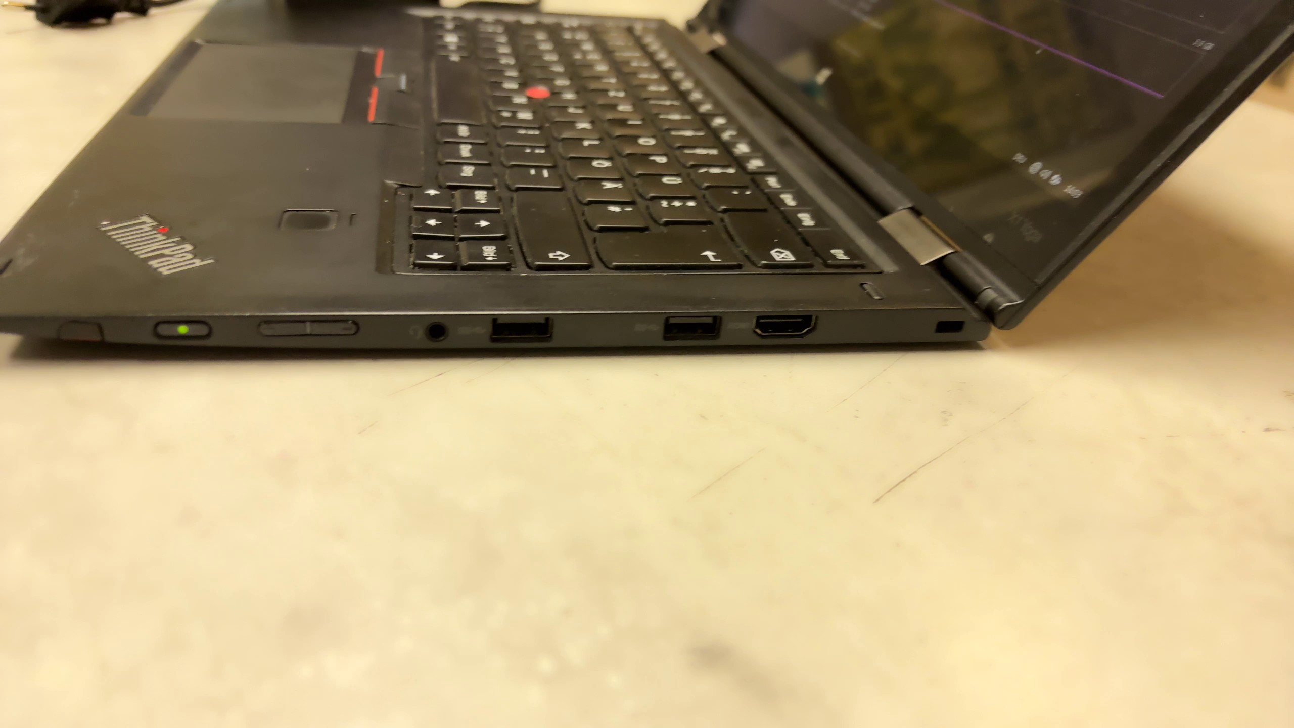 Lenovo ThinkPad X1 Yoga G1, i5-6200U, 8GB RAM, 256GB SSD, Windows 11. 14" FHD Touchscreen 2-in-1 Convertible.",
"thoughtSignature": "CuAEAdHtim+qbHsc+o5R0kLv+MNB5XPKmr7pJh | FRvZnXCDQeA | a3yqj | ZRAzShXC0vvfjWMOpFXd5XRfM | Zustand: Sehr Gut – Bild 5