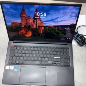 Asus Vivobook M3502Q i5 12th Gen, 15,6 Zoll, 16GB RAM, 512GB SSD, Intel Core i5-12500H Prozessor | Zustand: Gut