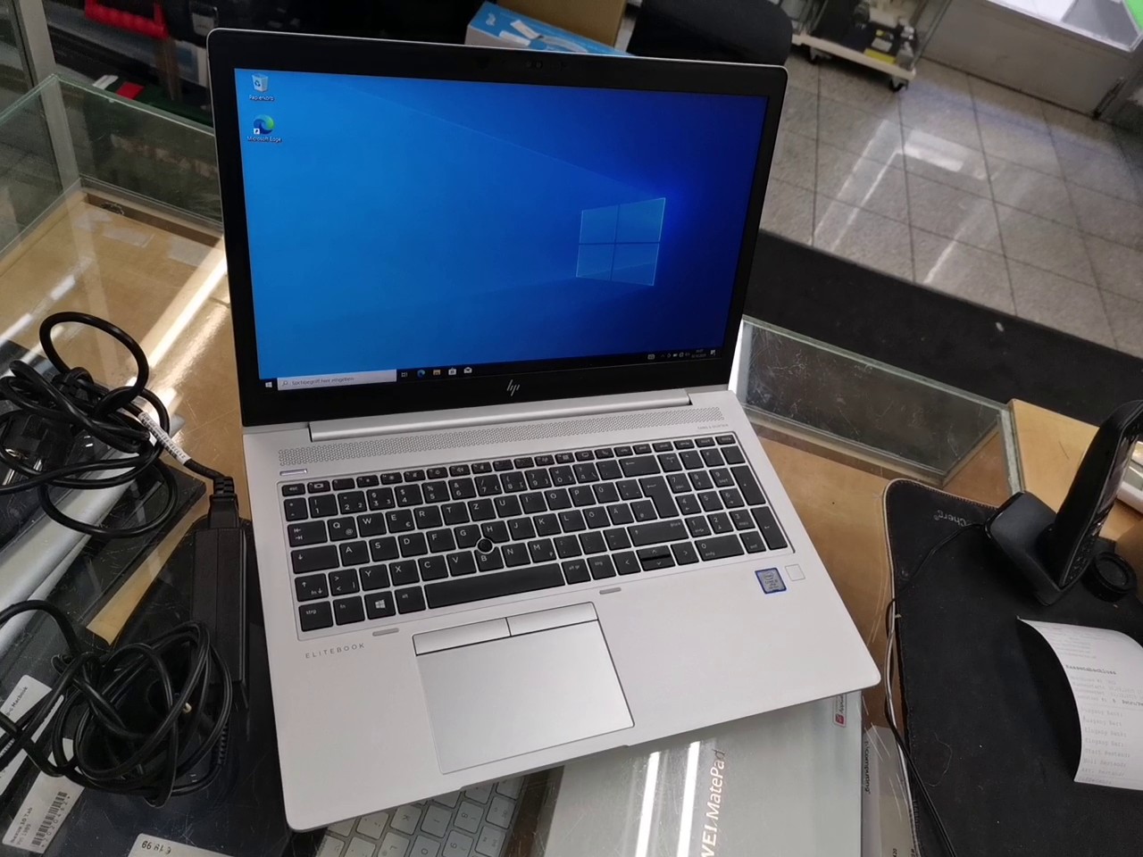 HP Elitebook 840 G5 i5 16GB 256GB, Mit Netzteil, Windows 10 (ggf. auf Win 11 aktualisierbar), Business-Laptop mit i5-8350U, 16GB RAM, 256GB SSD. | Zustand: Sehr Gut – Bild 3