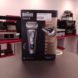 Braun Series 9 9325s Wet&dry, Herrenrasierer mit 4+1 Scherkopf, Li-Ionen-Akku (60 Min.), inkl. Ladestation, für Nass- und Trockenrasur. | Zustand: Neu