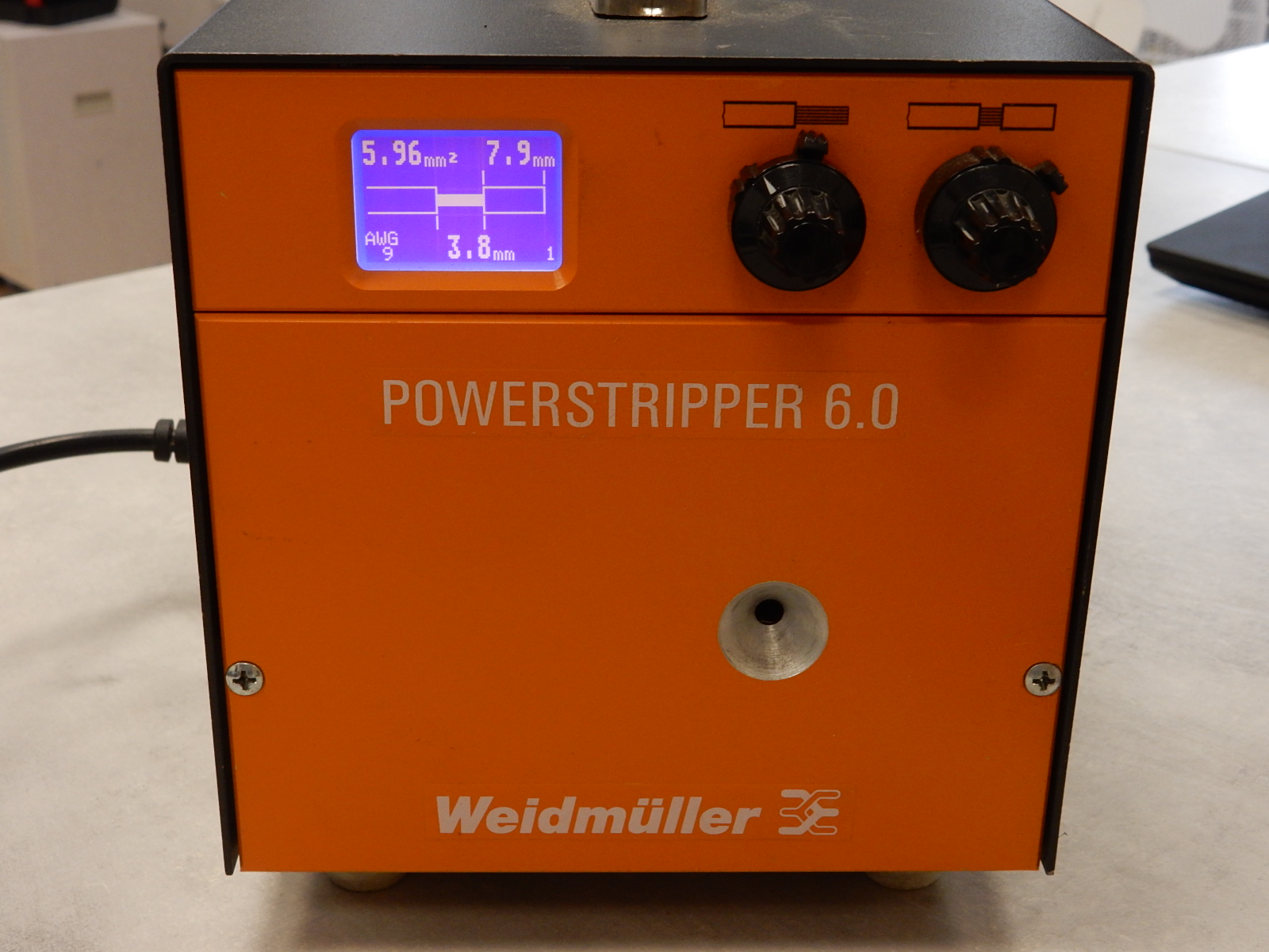 Weidmüller POWERSTRIPPER 6,0, Abisolierautomat für Leiterquerschnitte von 0,05 bis 6,0 mm² | Zustand: Sehr Gut – Bild 2