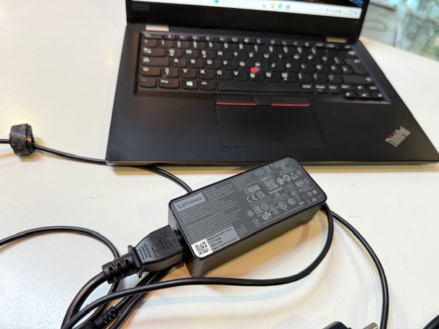 Lenovo ThinkPad L13 Gen 2, i3-1115G4 | 8GB RAM | 256GB SSD | Win 11 Pro Education | Zustand: In Ordnung – Bild 5