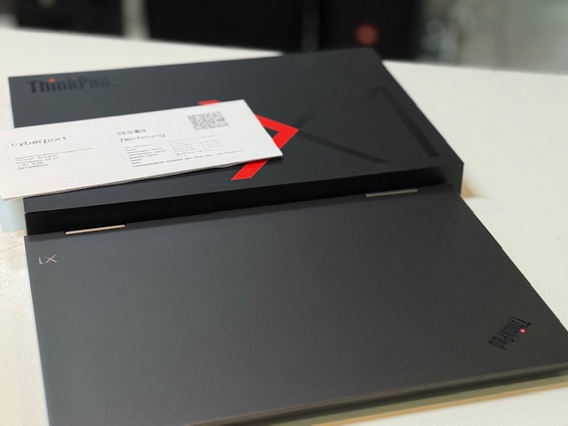 Lenovo ThinkPad X1 Yoga G4, i7-8565U, 16 GB RAM, 2 TB SSD. Inkl. mit Originalverpackung, Ladegerät & Cyberport-Rechnung. | Zustand: Gut – Bild 4