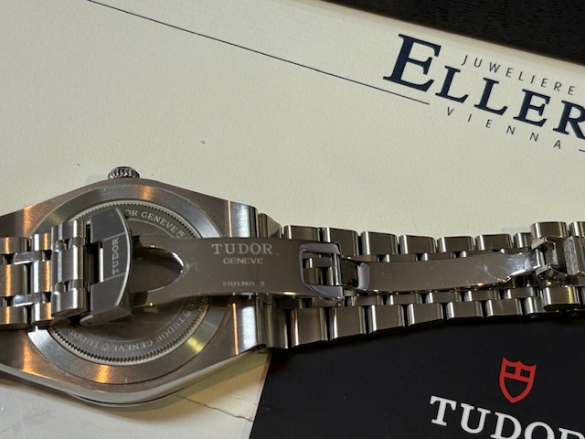 Tudor Royal Day-Date M28600, Blaues Zifferblatt, 41mm, Full Set mit Box, Papieren und Ersatzgliedern. | Zustand: Sehr Gut – Bild 4