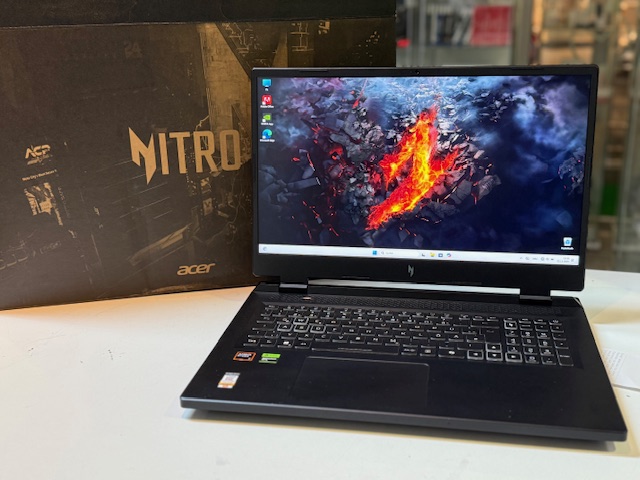 Acer Nitro 17 AN17-42-R7G8, R7 8845HS, 16GB DDR5, 1TB SSD, RTX 4060 8GB, Win 11 Home, 17.3" 165Hz, mit Originalverpackung, Ladegerät. | Zustand: Wie Neu – Bild 2