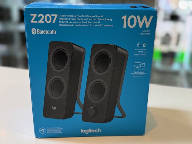LOGITECH Z207 2.0 Lautsprecher, 10W, Bluetooth, 2.0 Stereo-Lautsprecher mit Bluetooth, 5W RMS | 10W Peak, Easy-Switch, AUX-In & Kopfhöreranschluss. Neu. | Zustand: Neu