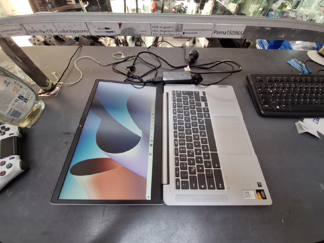 LENOVO IdeaPad Slim 3 Chromebook 14M868, MediaTek Kompanio 520, 4GB | 128GB eMMC, 14" Full HD, DE-Tastatur. Akku 100% (11 Zyklen), Silber | Weiß. | Zustand: Sehr Gut – Bild 4