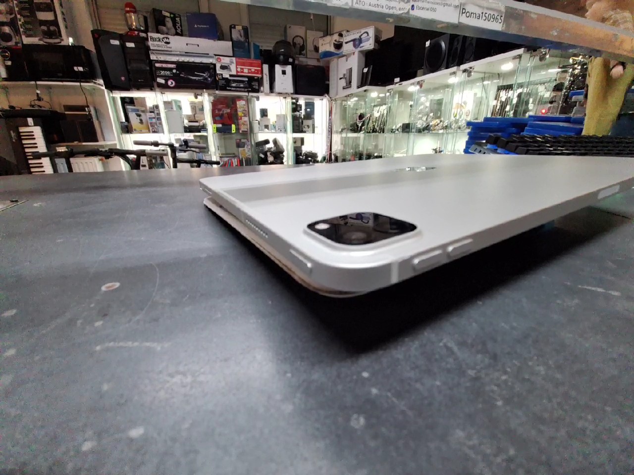 Apple iPad Pro 12.9" (6. Gen) M2, Wi-Fi + Cellular (mmWave), Liquid Retina XDR Display, inkl. Apple Magic Keyboard. Kaufdatum:märz 2024 | Zustand: Gut – Bild 5