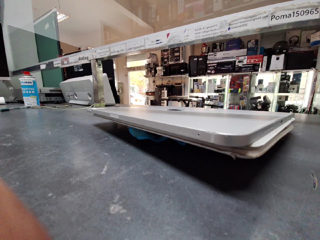 Apple iPad Pro 12.9" (6. Gen) M2, Wi-Fi + Cellular (mmWave), Liquid Retina XDR Display, inkl. Apple Magic Keyboard. Kaufdatum:märz 2024 | Zustand: Gut – Bild 6