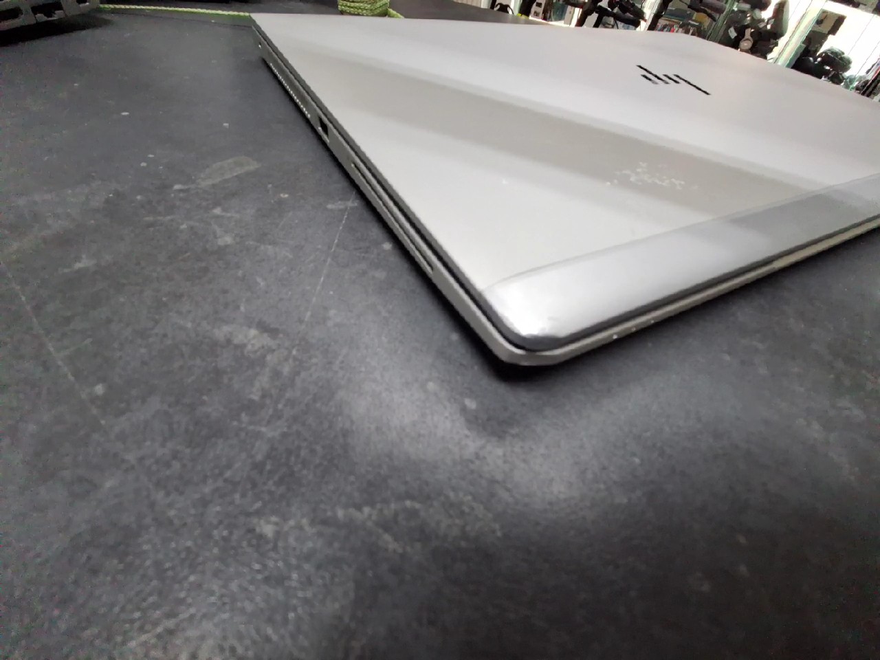 HP EliteBook 850 G5, 15 Zoll, i5-8350U, 16GB RAM, 256GB SSD, DE-Tastatur, Mobilfunk. Tasten müssen fest gedrückt werden. | Zustand: Gut – Bild 3