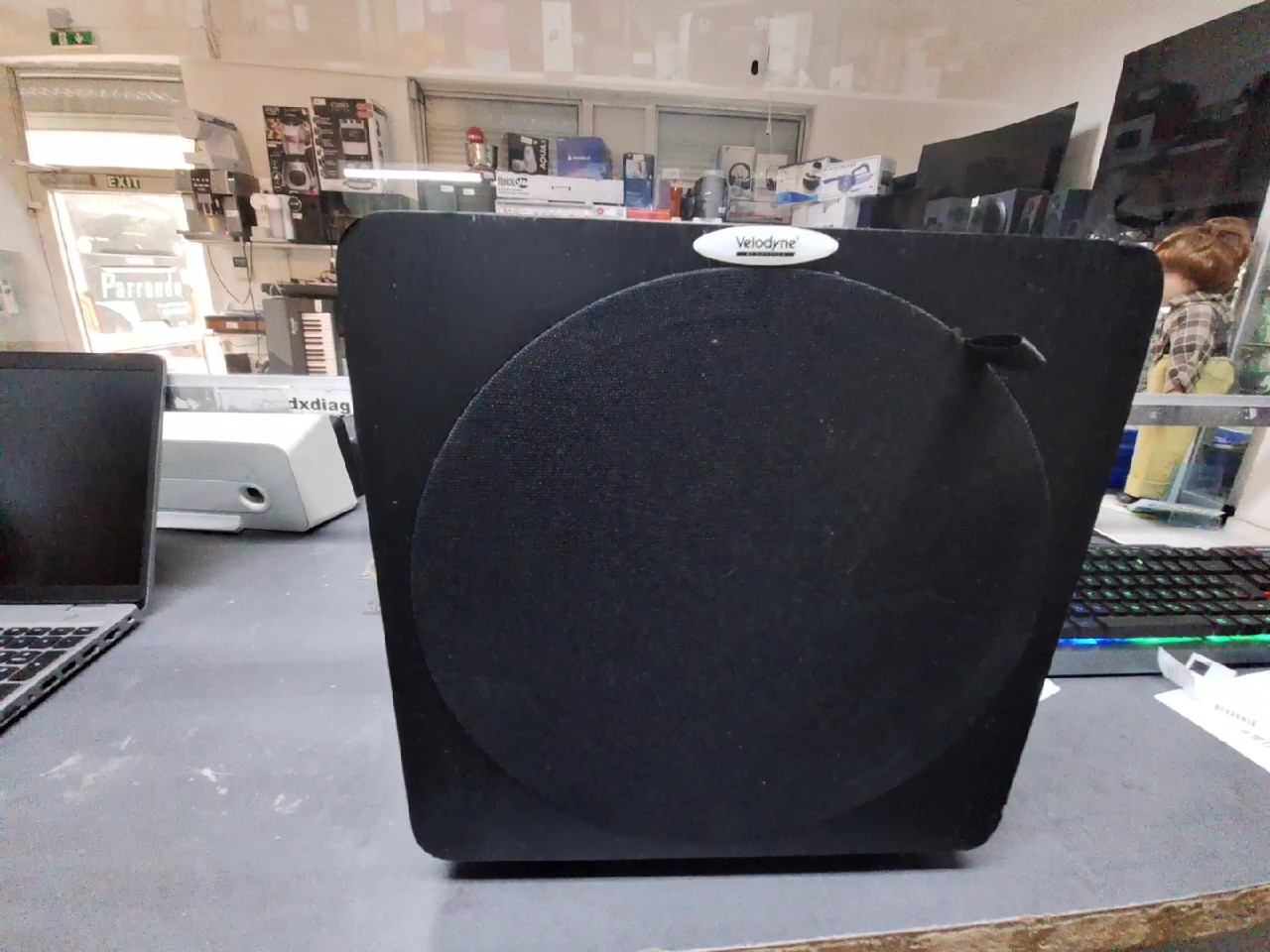 Velodyne DB-10 Deep Blue 10, Aktiver Subwoofer mit 10-Zoll-Treiber und 350W RMS Leistung | Zustand: Gut – Bild 3