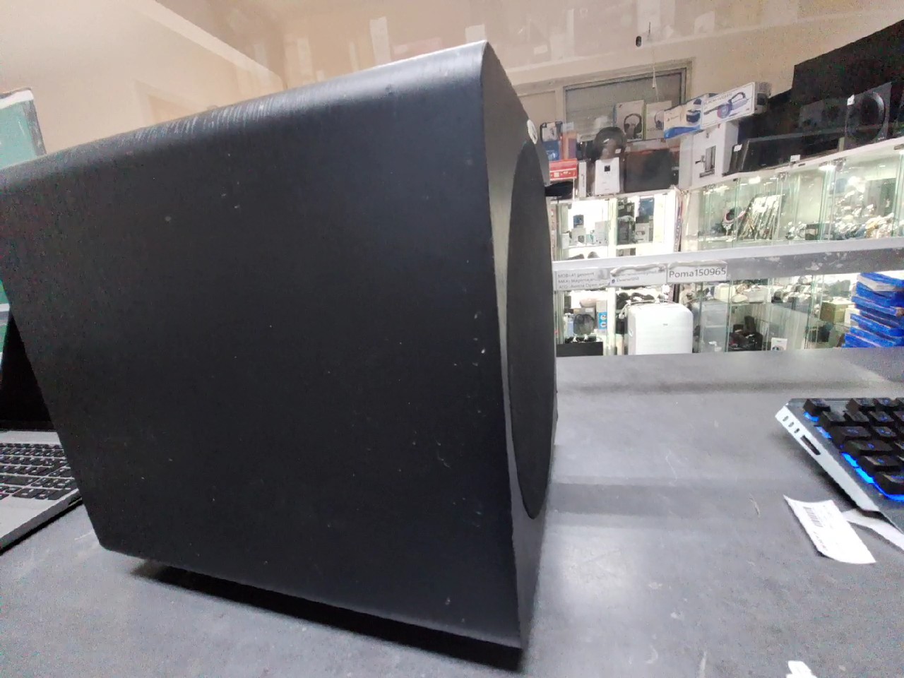 Velodyne DB-10 Deep Blue 10, Aktiver Subwoofer mit 10-Zoll-Treiber und 350W RMS Leistung | Zustand: Gut – Bild 6