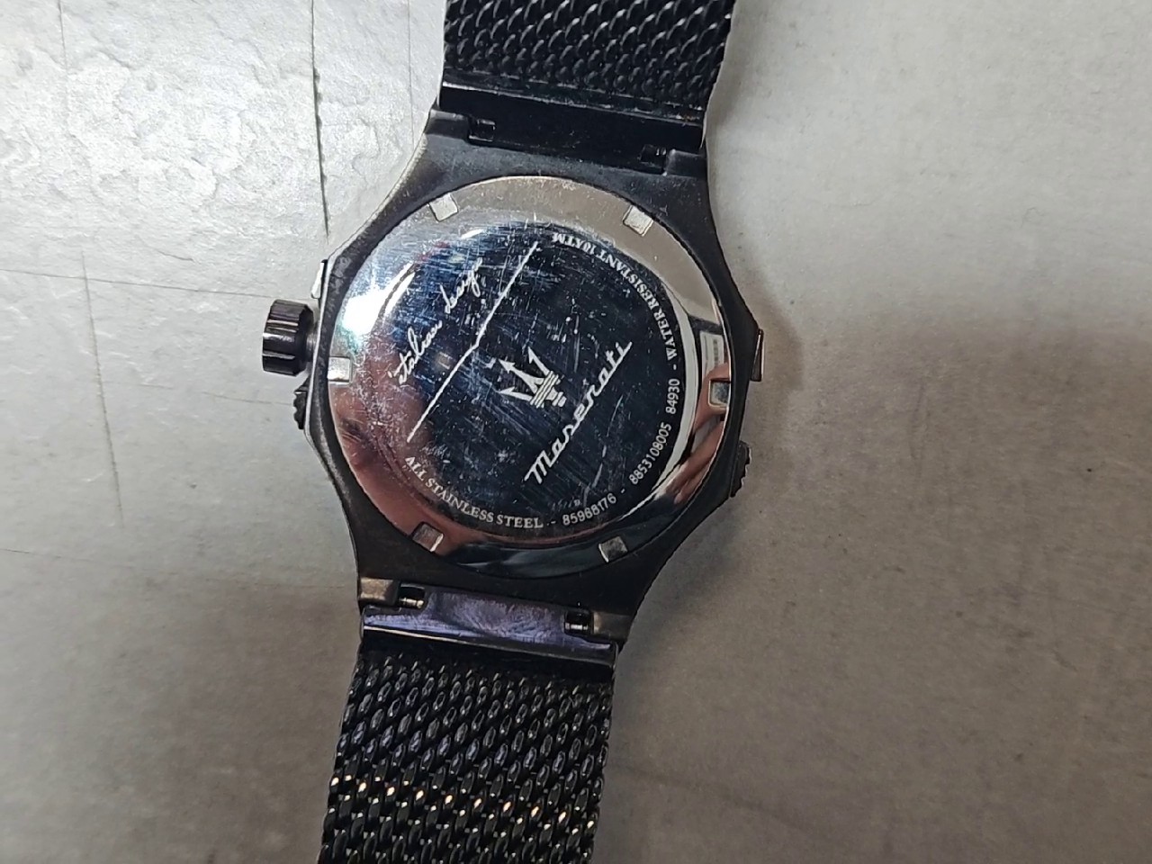 Maserati Uhr 84930, Herrenuhr, Edelstahl, Mesh-Armband, blaues Zifferblatt, Datum, 10ATM | Zustand: Gut | Farbe: schwarz – Bild 2