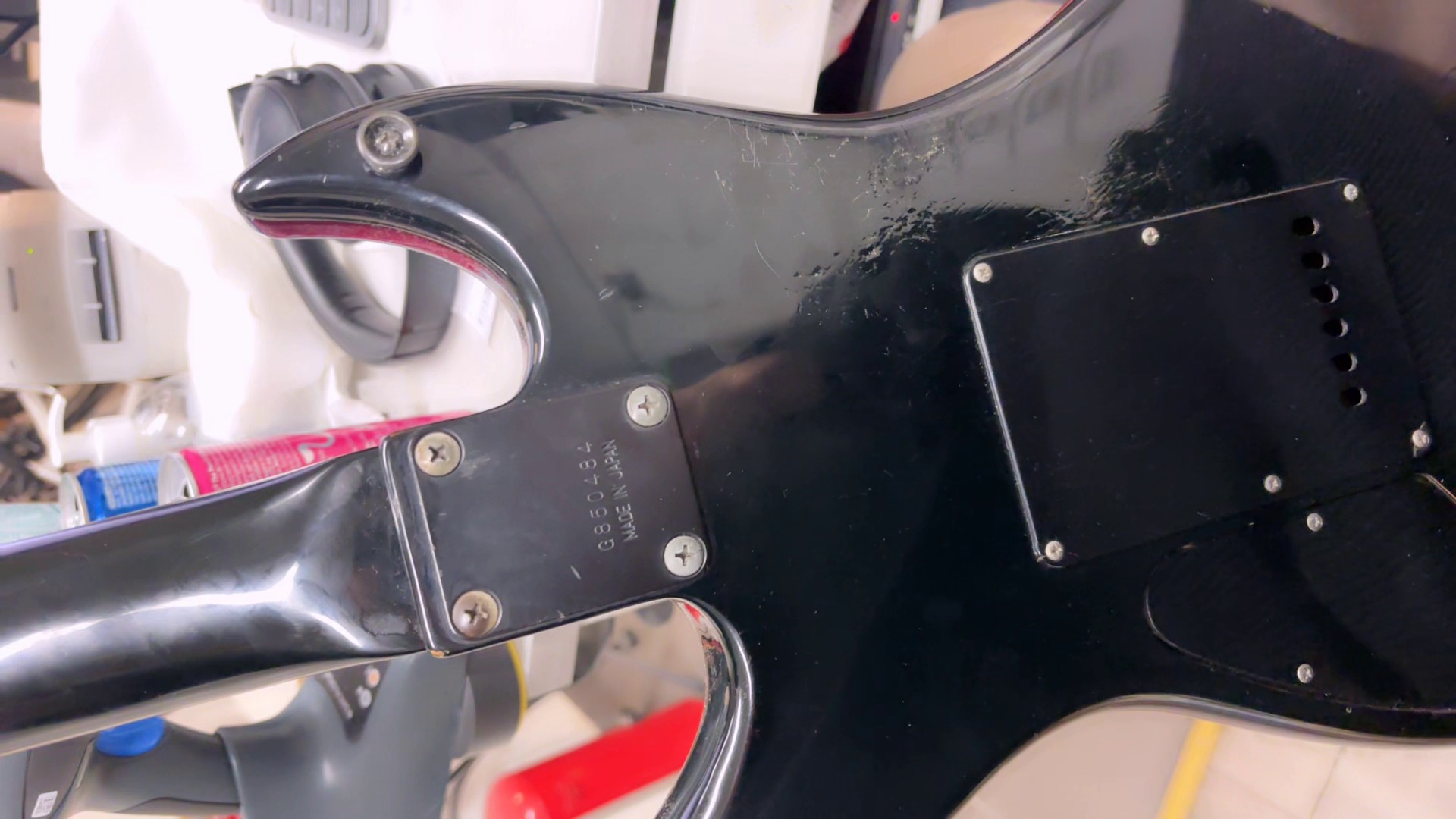 Ibanez Axstar AX30 Schwarz, E-Gitarre, Made in Japan, mit Tasche, Baujahr unbekannt, guter gebrauchter Zustand. | Zustand: In Ordnung – Bild 3