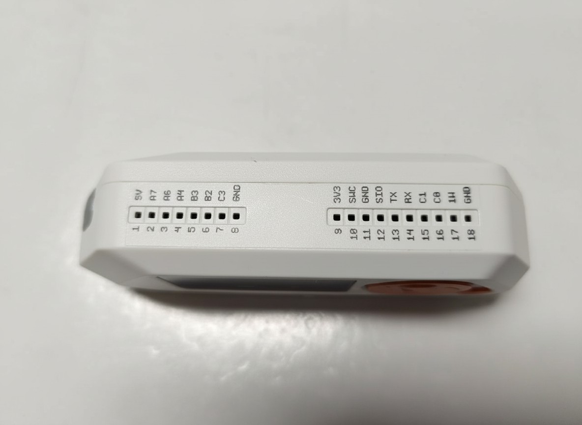 Flipper Zero FZ.1 Weiß, Tragbares Multi-Tool für Hardware-Entwicklung und Pentesting, mit RFID, NFC, Sub-GHz und Infrarot. | Zustand: Gut – Bild 3