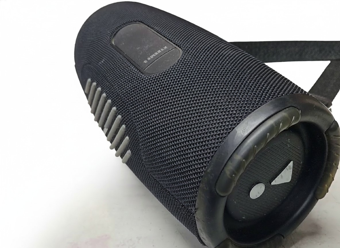 JBL Xtreme 3 Schwarz, Tragbarer Bluetooth-Lautsprecher mit JBL Original Pro Sound, 15 Std. Akkulaufzeit und IP67-Zertifizierung. | Zustand: Sehr Gut | Farbe: schwarz