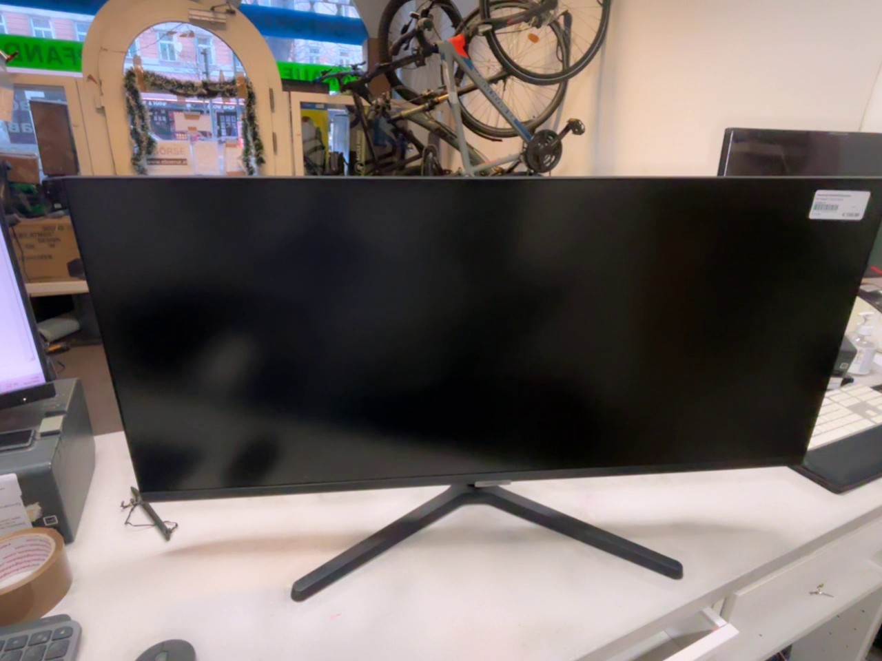Samsung ViewFinity S5 S34C500, 34" UWQHD (3440x1440) 100Hz, 21:9, VA Panel, HDR10, FreeSync, Kratzer am Display , inkl. Stromkabel. | Zustand: In Ordnung – Bild 3