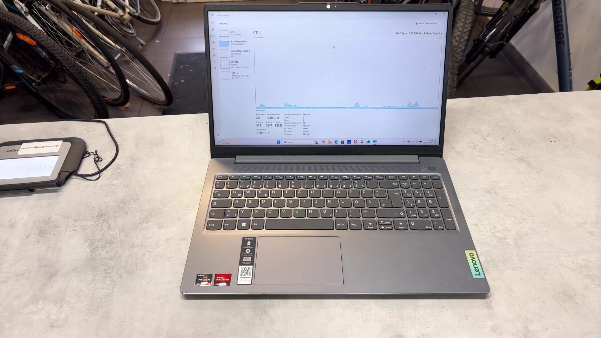 Lenovo IdeaPad Slim 3 7530U 8/512GB, 15 Zoll, Ryzen 5 7530U, 8GB RAM, 512GB SSD, Gebrauchsspuren. | Zustand: Gut – Bild 2