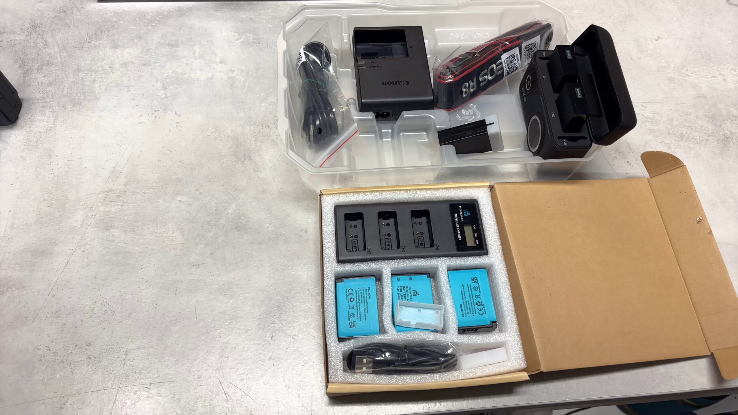 Canon EOS R8, 2023, Schwarz, Mit 6 Akkus, Ladegerät, Ladestation und OVP. shutter count:12761. | Zustand: Sehr Gut – Bild 3