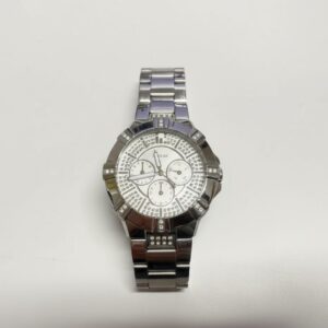 GUESS Multifunktion Silber Kristalle, Herrenuhr, Edelstahlarmband, Multifunktionsanzeige, leichte Gebrauchsspuren, Batterie leer. | Zustand: Gebraucht | Farbe: silber