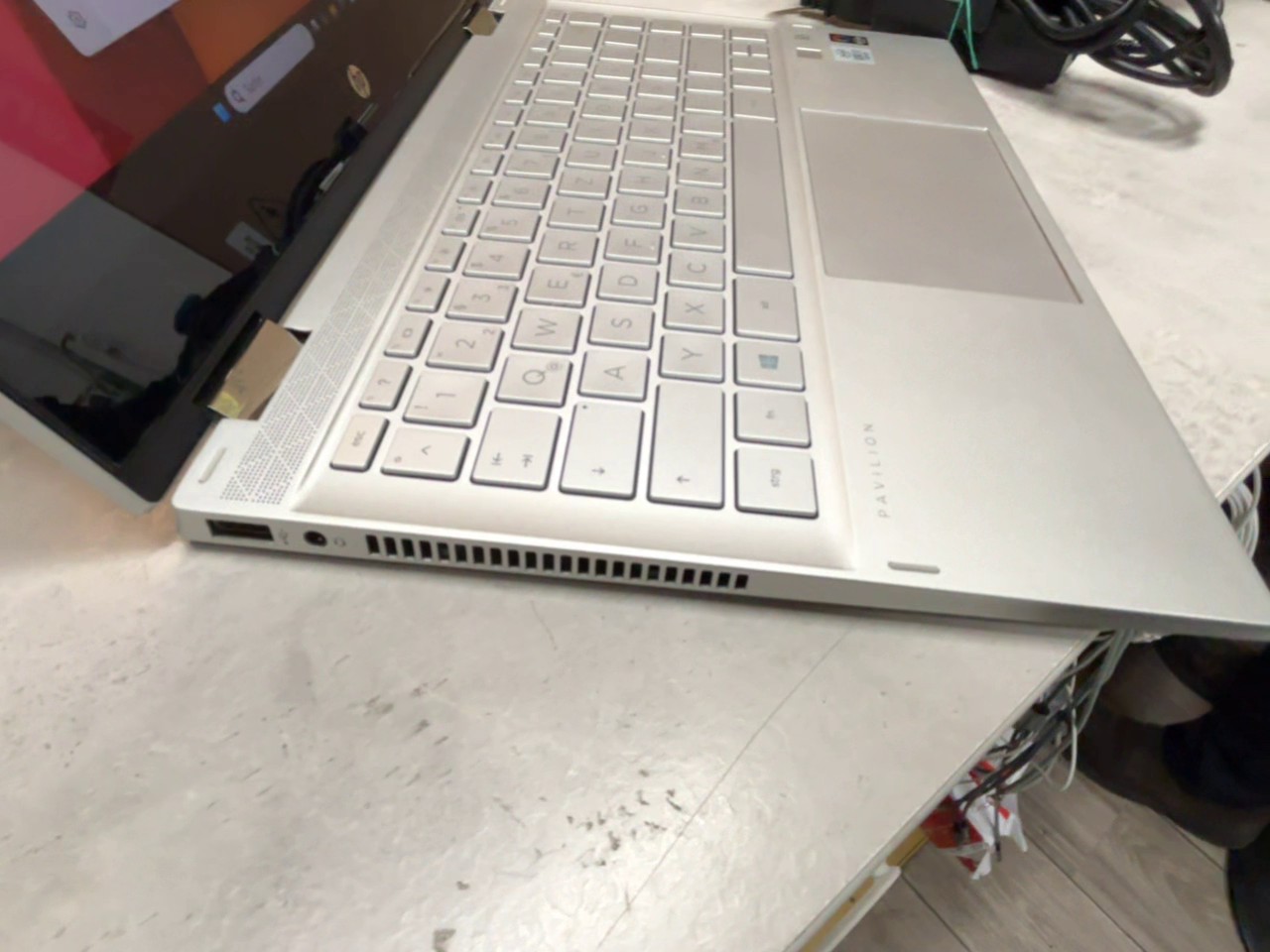 HP Pavilion x360 14 i7-1065G7 16/512, 14 Zoll Convertible, 10. Gen Intel Core i7, 16GB RAM, 512GB SSD, Silber. | Zustand: Sehr Gut – Bild 3