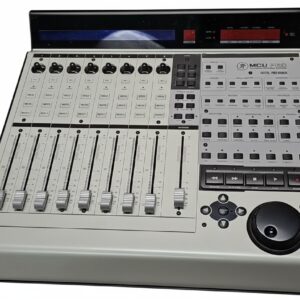 Mackie MCU Pro, Universal Control Surface mit 8 Motorfader, Jog eel, MIDI In | Out, inkl. Netzteil | Zustand: Sehr Gut