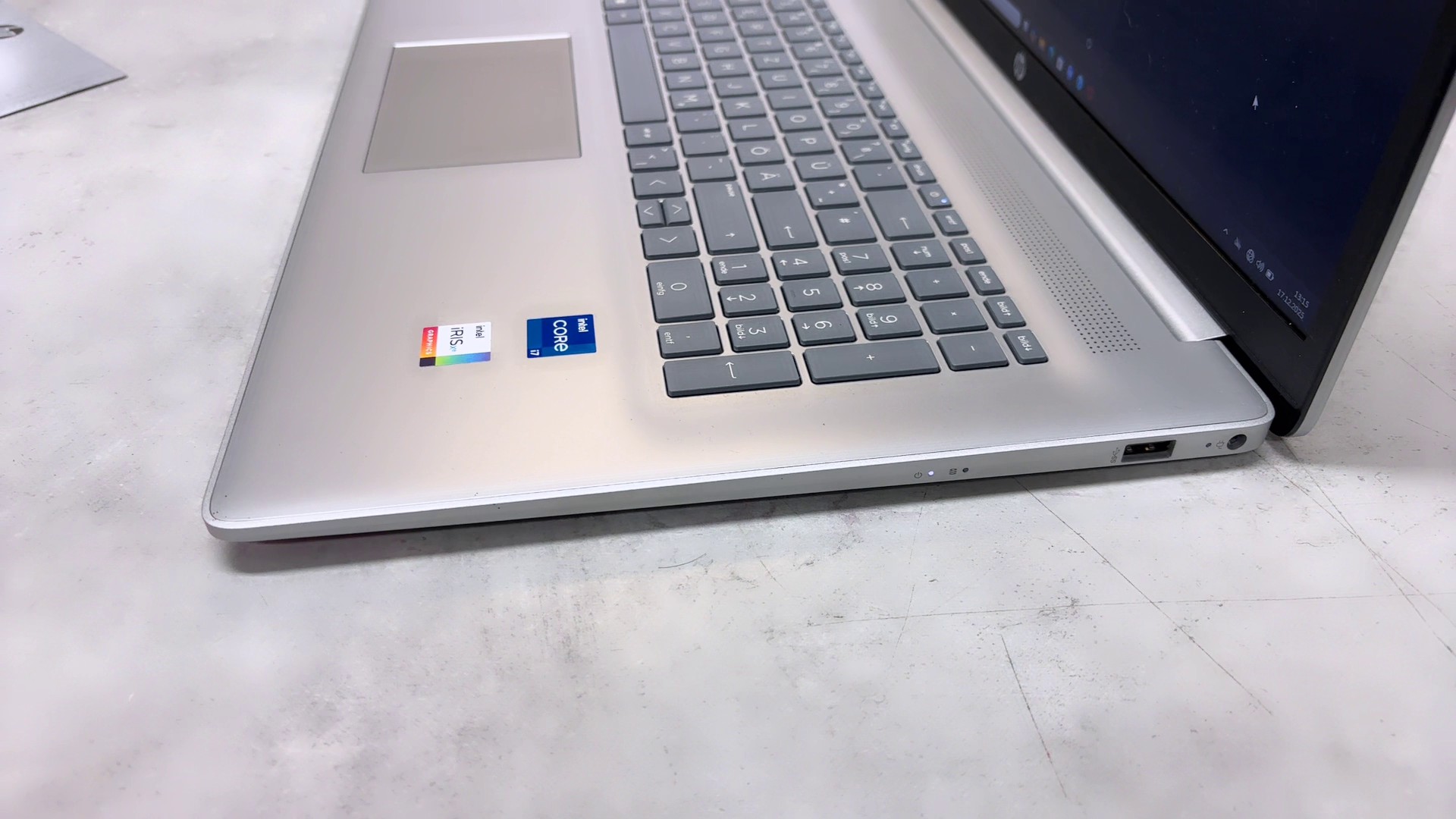 HP Laptop 17-cn3277ng, 13. Gen, Intel Core i7, 16GB RAM, 1TB SSD, 17 Zoll, Windows 11 Home | Zustand: Sehr Gut – Bild 5