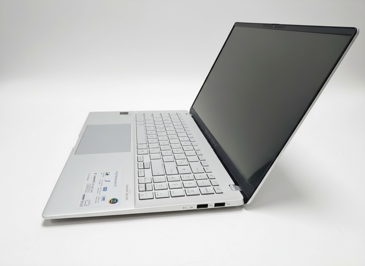 ASUS Vivobook S 15 S5507 Silber, Snapdragon X Elite, 16GB RAM, 1TB SSD, 120Hz OLED Display, Copilot+ PC | Zustand: Sehr Gut – Bild 3