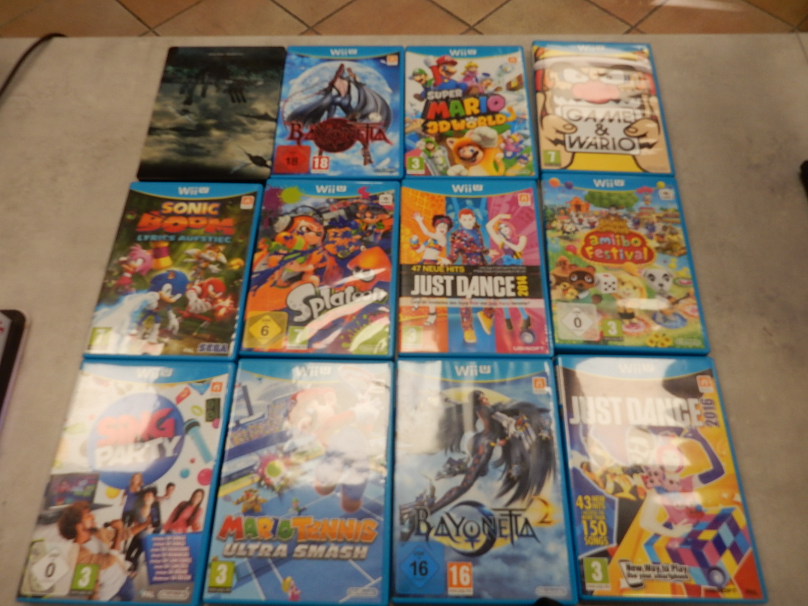 Nintendo Wii U Premium 32GB, Inklusive GamePad, Sensorleiste und 20 Spielen. | Zustand: Sehr Gut | Farbe: schwarz – Bild 3