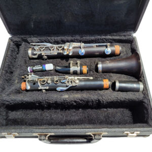 Buffet Crampon A Paris Klarinette, Vintage Klarinette in A mit Koffer, oft Modell B63 oder ähnliches aus der Zeit um 1971. | Zustand: Gut