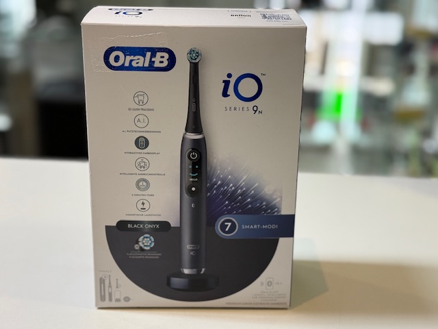 Oral-B iO Series 9N JAS22 black onyx + 2 Aufsteckbürsten, Versiegelt – Bild 2