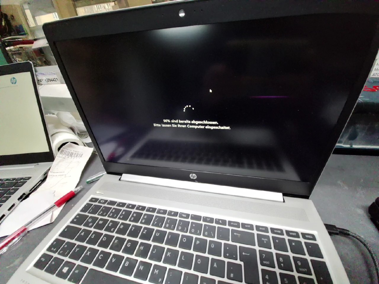 HP ProBook 450 G6 i5 8GB/256GB Win11, Gebraucht, 15.6 Zoll, i5-8265U, SSD, Display mit Fleck. | Zustand: Gut – Bild 2