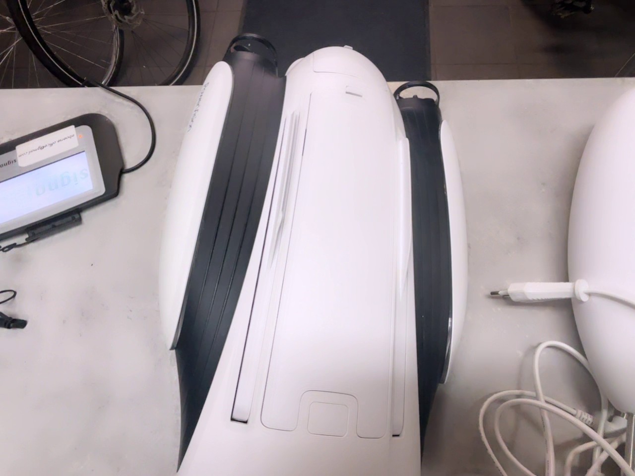 PowerVision PowerDolphin Wizard, Wasserdrohne mit 4K Kamera, Sonar und Köderbox, Fernsteuerung, weiß | schwarz | Zustand: Gut – Bild 2