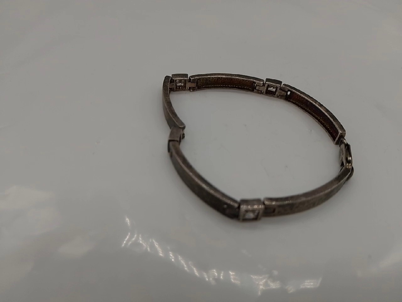 Silberarmband Glieder 14,4g mit Steinen, Armband aus Silber mit Steinen, Gewicht ca. 14,4 Gramm, Gliederoptik. | Zustand: Sehr Gut | Farbe: silber – Bild 2