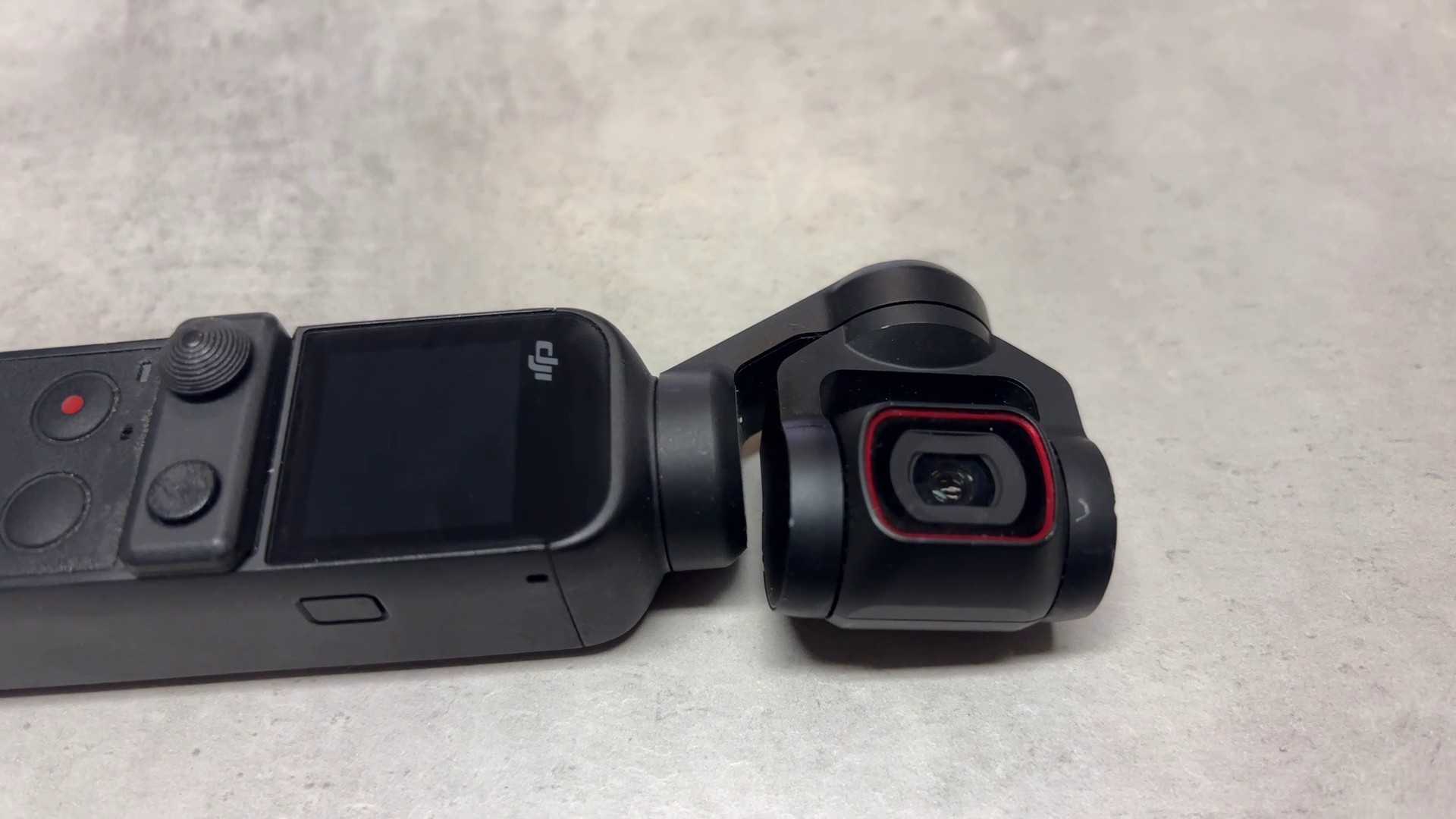 DJI Pocket 2, 3-Achsen Gimbal Kamera (4K | 60fps, 64MP). Ohne OVP, inkl. Schutzhülle & Handschlaufe. Guter Zustand. | Zustand: Gut – Bild 4