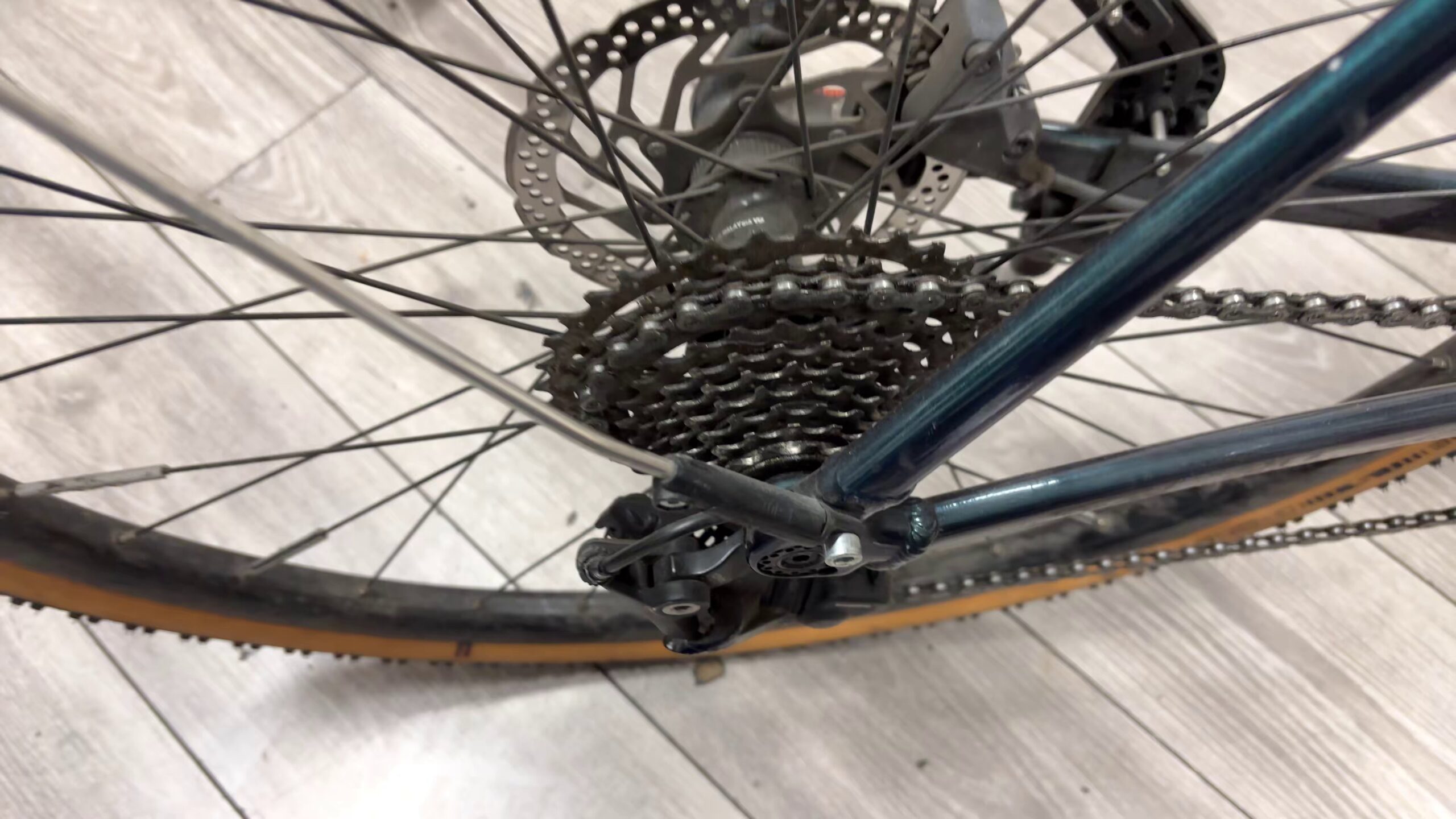 KTM X-STRADA 730 FIT, Gravel-Bike mit geradem Lenker, Shimano GRX RX400, hydraulische Scheibenbremsen, inkl. ,Rechnung – Bild 4