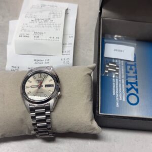 Seiko 5 Sports SBSA257, Automatik mit hellem Zifferblatt, Stahlband, mit OVP, Rechnung 30.04.2025 | Zustand: Sehr Gut | Farbe: silber