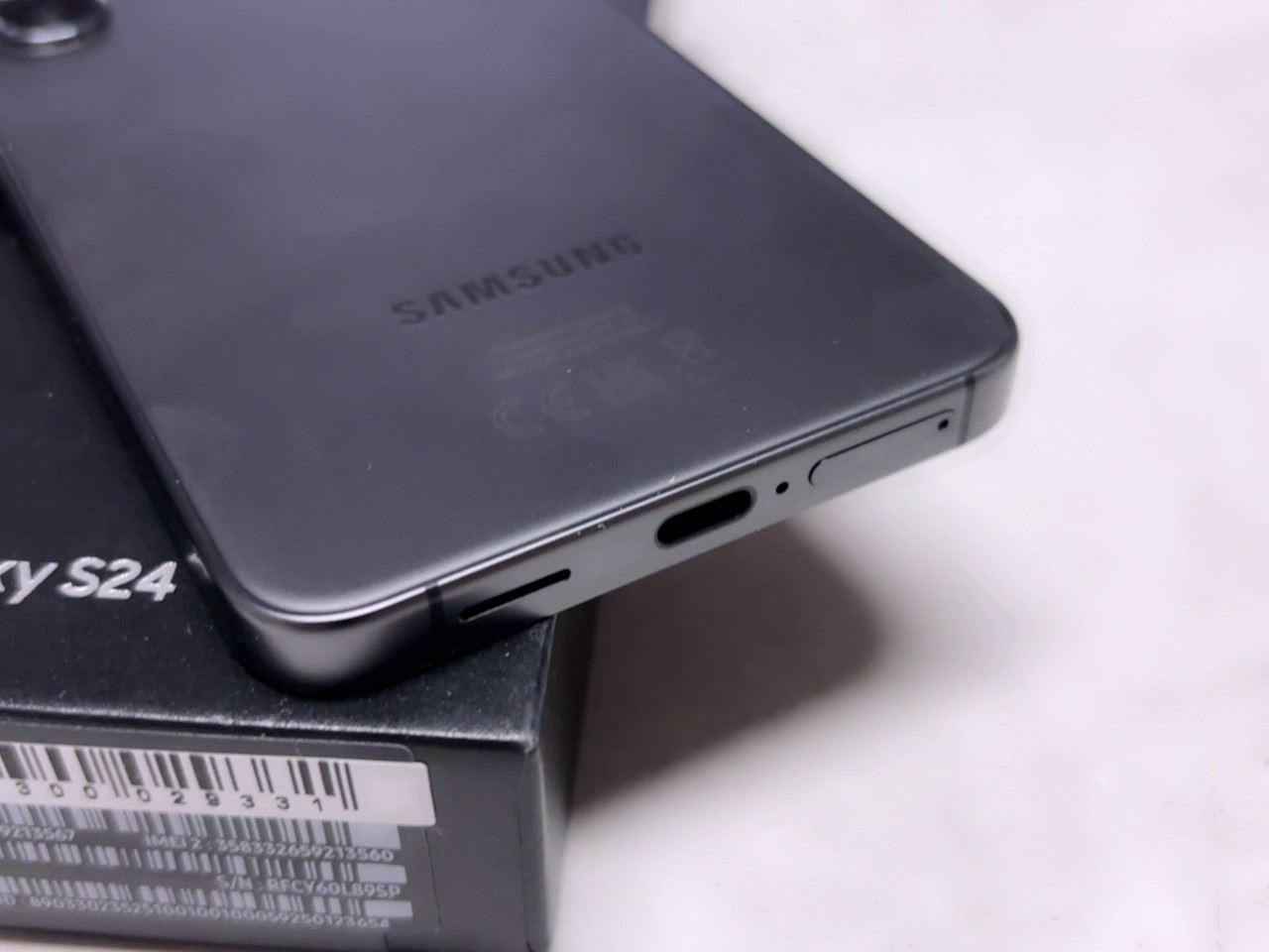 Samsung Galaxy S24 128GB, 8GB RAM, 6.2 Zoll Display, 50MP Kamera, 5G, OVP. | SimLock: Frei | Zustand: Sehr Gut | Farbe: schwarz | Akku: Sehr Gut – Bild 6