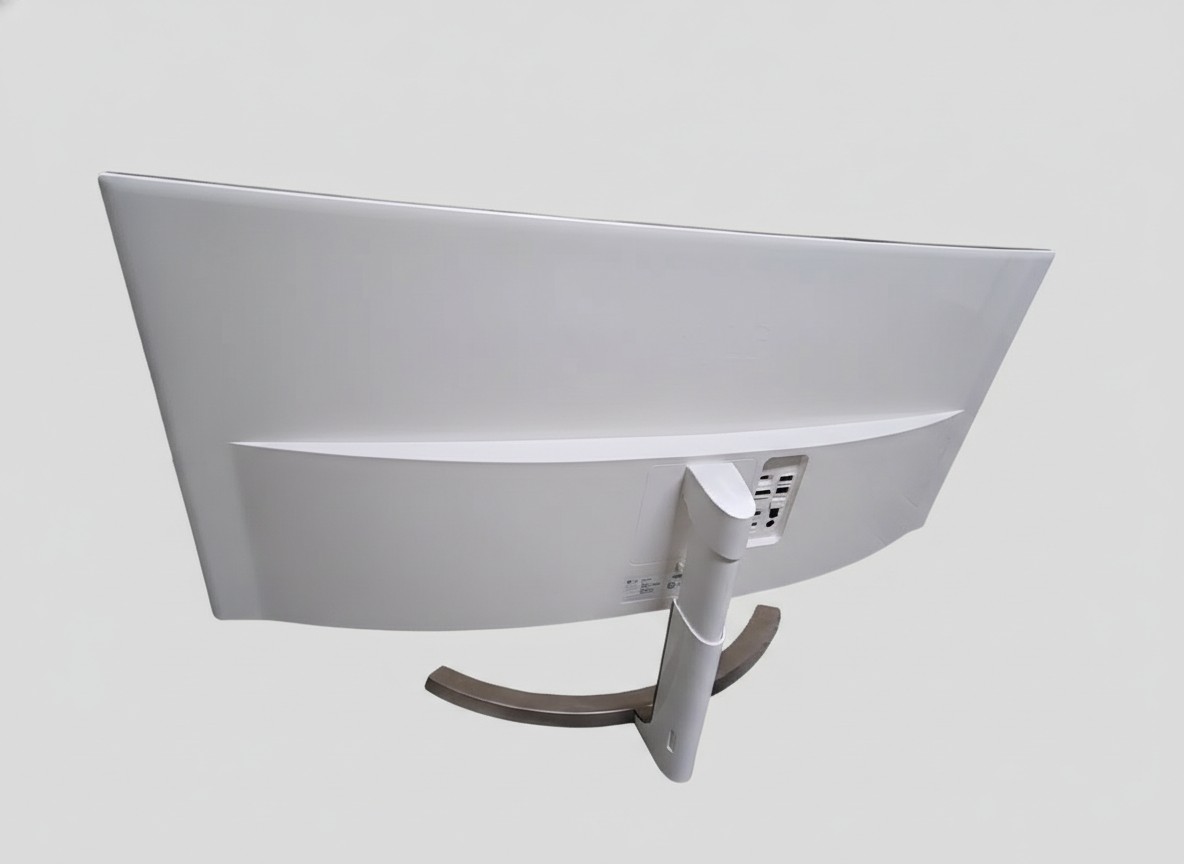 LG 38UC99-W Weiß, Ladegerät – Bild 4