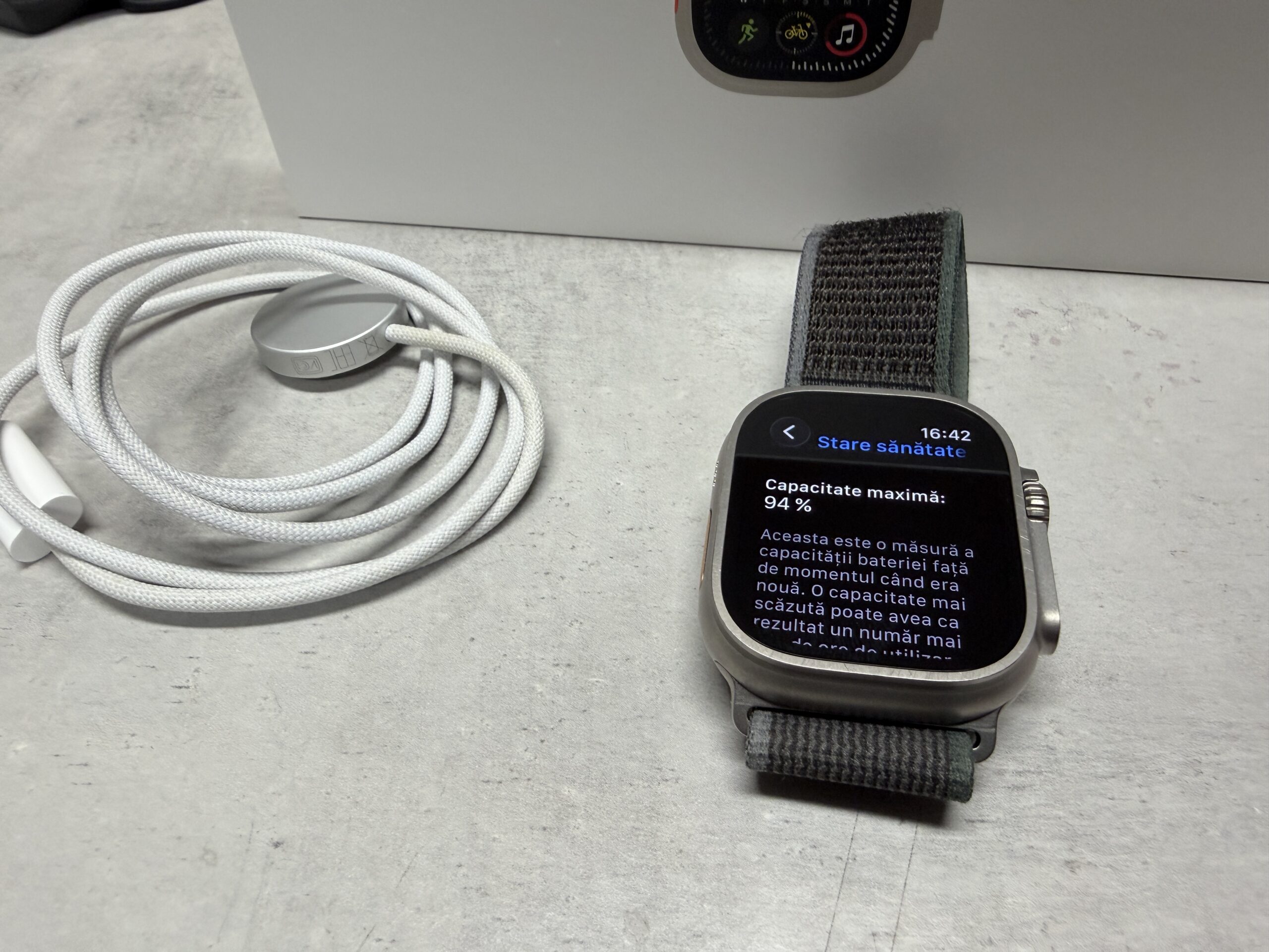 Apple Watch Ultra 2, OVP, Mit Alpine Loop Band, Akku 94% Kapazität, inkl. Ladekabel. | Zustand: Sehr Gut | Farbe: schwarz – Bild 6