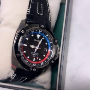 Seiko Velatura Kinetic GMT (2024), Kinetic GMT Uhrwerk, 24h-Lünette, schwarzes Zifferblatt, Originalbox, Band beschädigt. | Zustand: Gebrauchtn | Farbe: schwarz