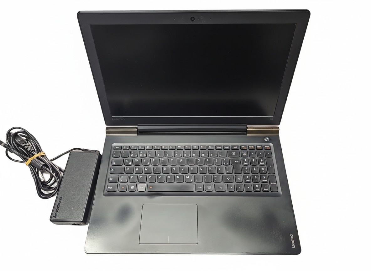 Lenovo IdeaPad 700-15ISK Schwarz, i5-6300HQ, 16GB RAM, 256GB SSD + 1TB HDD, Win 10 Home, mit Netzteil, sichtbare Gebrauchsspuren | Zustand: Gut