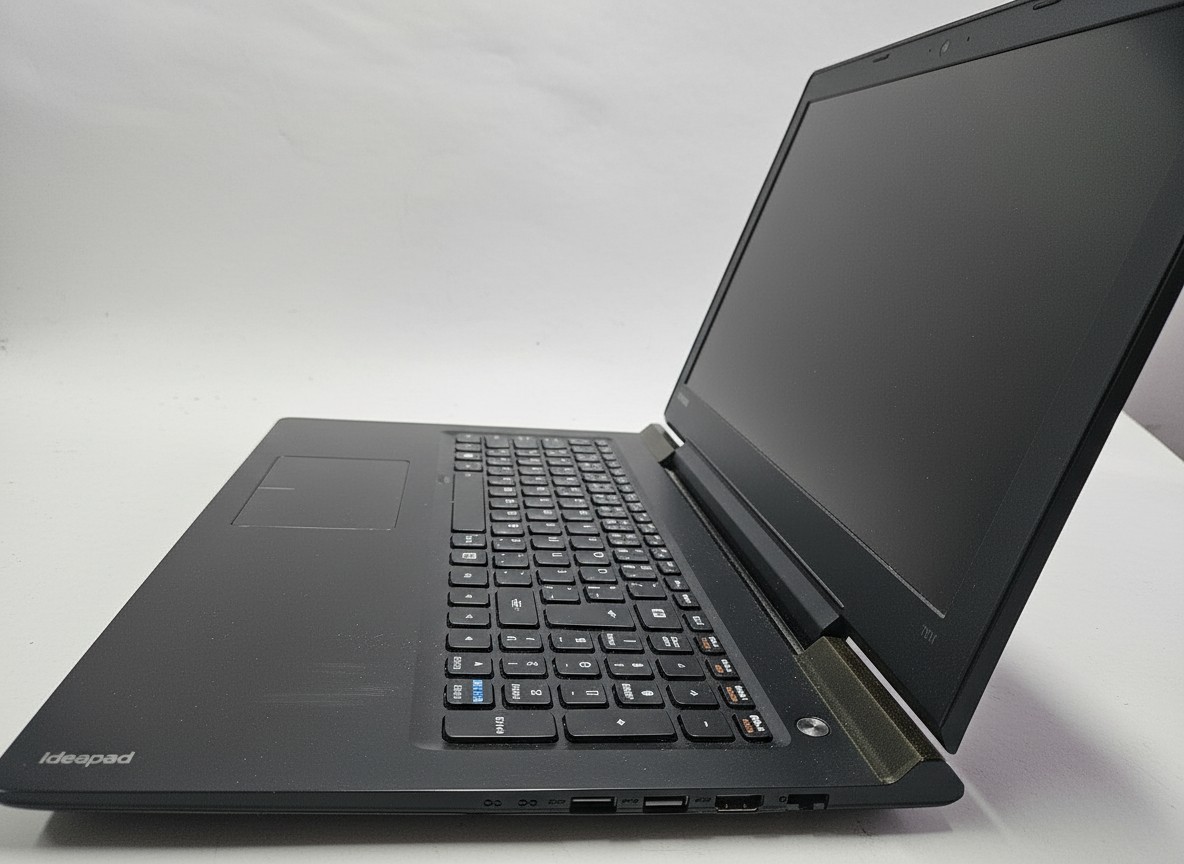 Lenovo IdeaPad 700-15ISK Schwarz, i5-6300HQ, 16GB RAM, 256GB SSD + 1TB HDD, Win 10 Home, mit Netzteil, sichtbare Gebrauchsspuren | Zustand: Gut – Bild 2