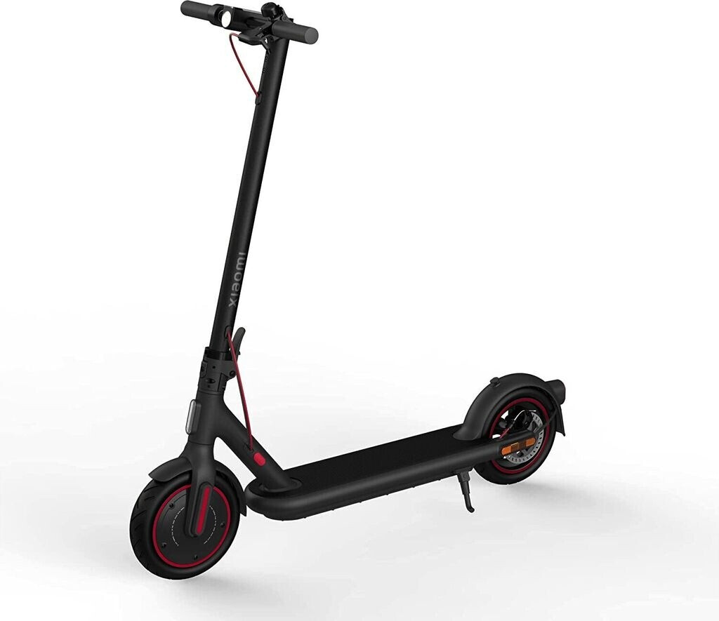 Xiaomi Electric Scooter 4 Pro, Schwarz, Elektro-Roller mit Ladegerät, schwarzes Modell mit roten Akzenten an den Rädern.