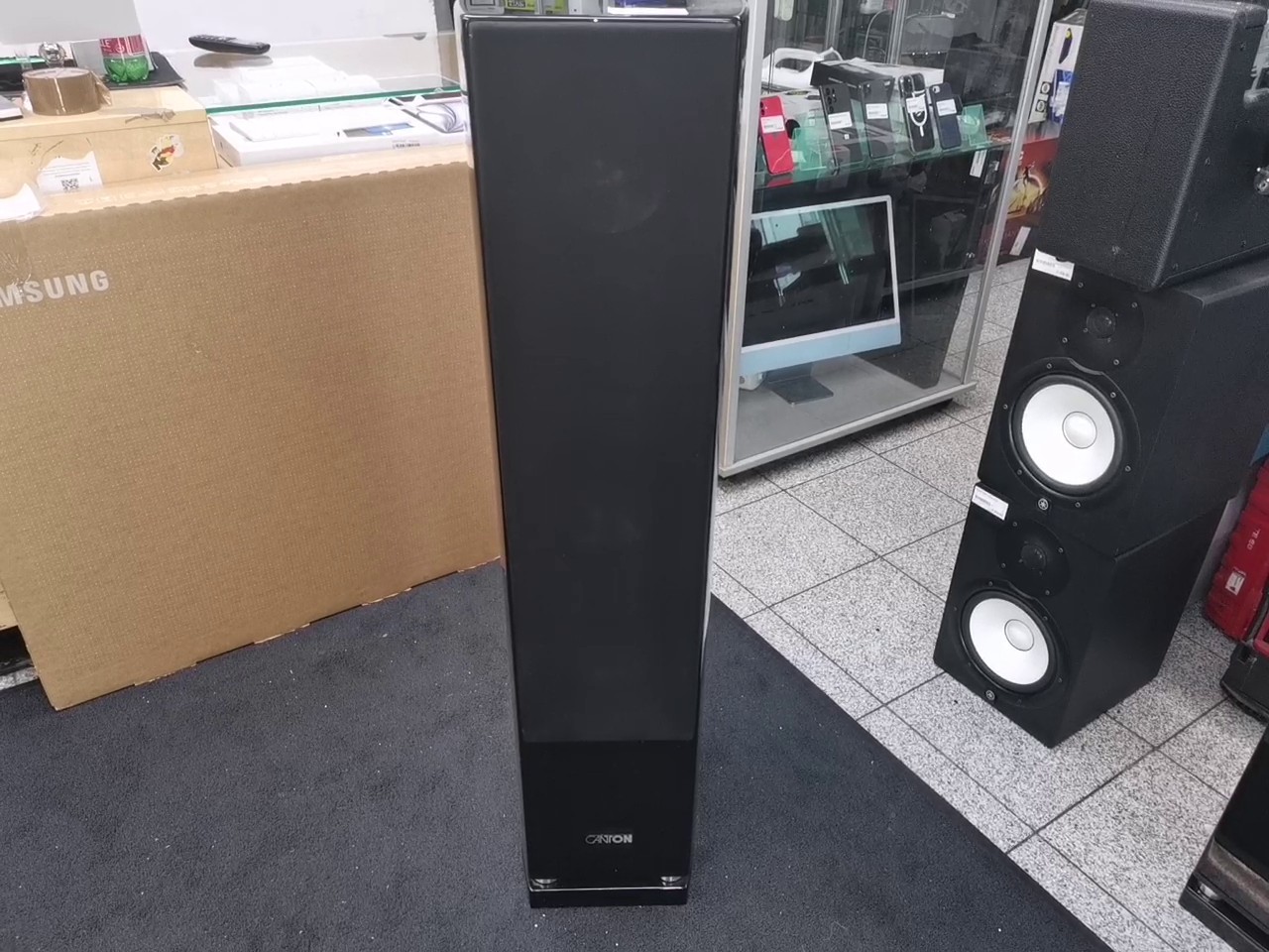 Canton Vento 890 DC, Standlautsprecher, Schwarz Hochglanz, 3-Wege Bassreflex, 180 | 340 Watt, 4 Ohm, 1 Stück. | Zustand: Sehr Gut