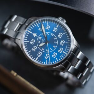 Laco Aachen Blaue Stunde 42 MB, Fliegeruhr mit blauem Zifferblatt, Automatikwerk, Edelstahlband, neuwertig (ovp) | Zustand: Neu