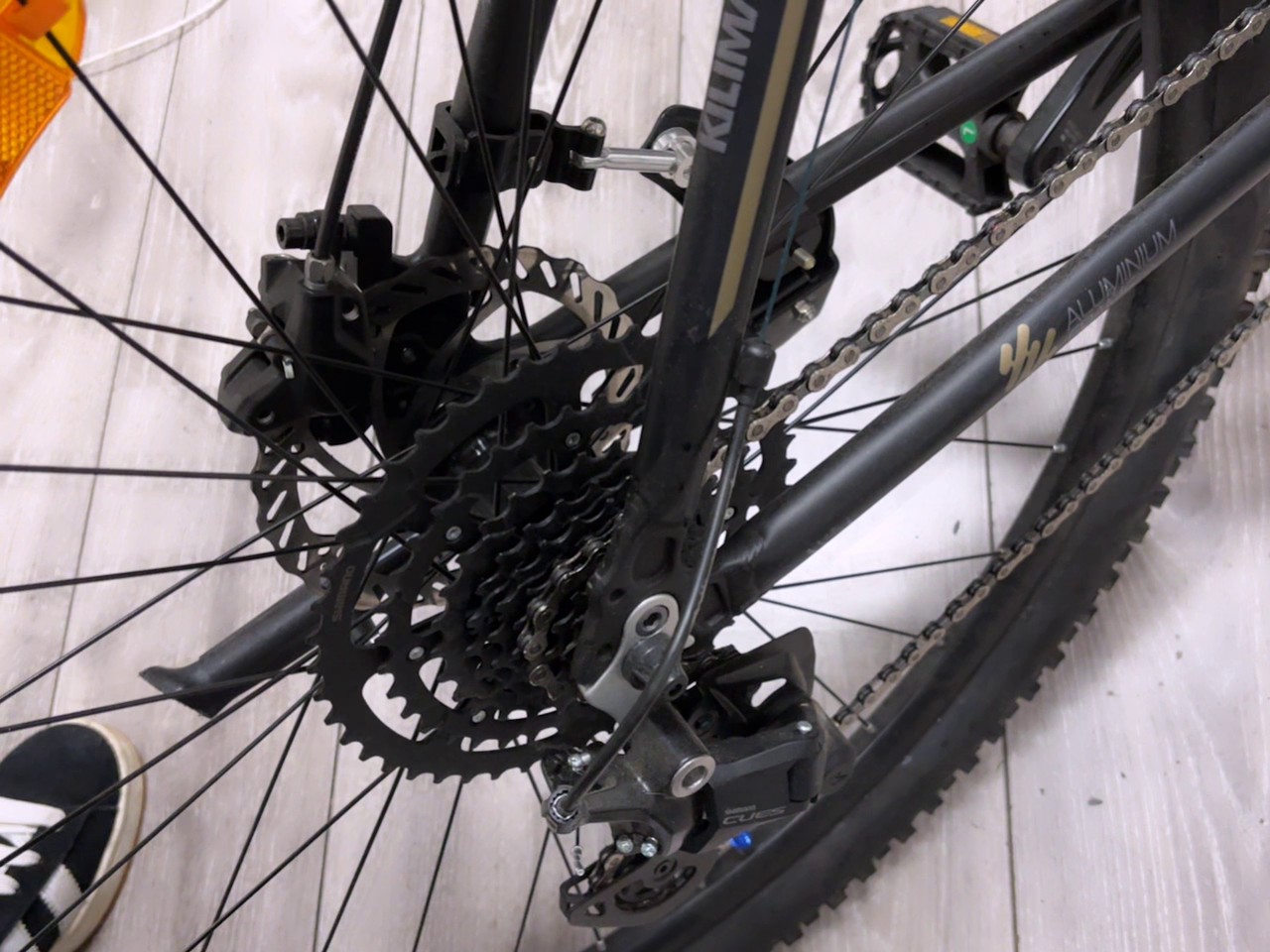 Kilimanjaro Sioux MTB Schwarz, Mountainbike, Rahmenhöhe 48cm, Scheibenbremsen, Rechnung vorhanden. – Bild 4