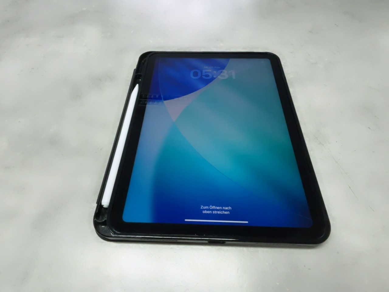 Apple iPad 10. Gen 64GB Blau, 10. Generation, 64GB, Wi-Fi, inkl. Nachbau-Pencil. | Zustand: Sehr Gut | Farbe: blau – Bild 2