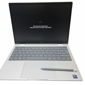 HP EliteBook 8 Flip G1i 13, 2025, ((zurücksetzen geht nicht ! nur bei uns in unsere firma können sie es zurücksetzen ))
Mit Intel Core Ultra 5 235U, 32GB RAM, 512GB SSD, Win 11 Pro. | Zustand: In Ordnung