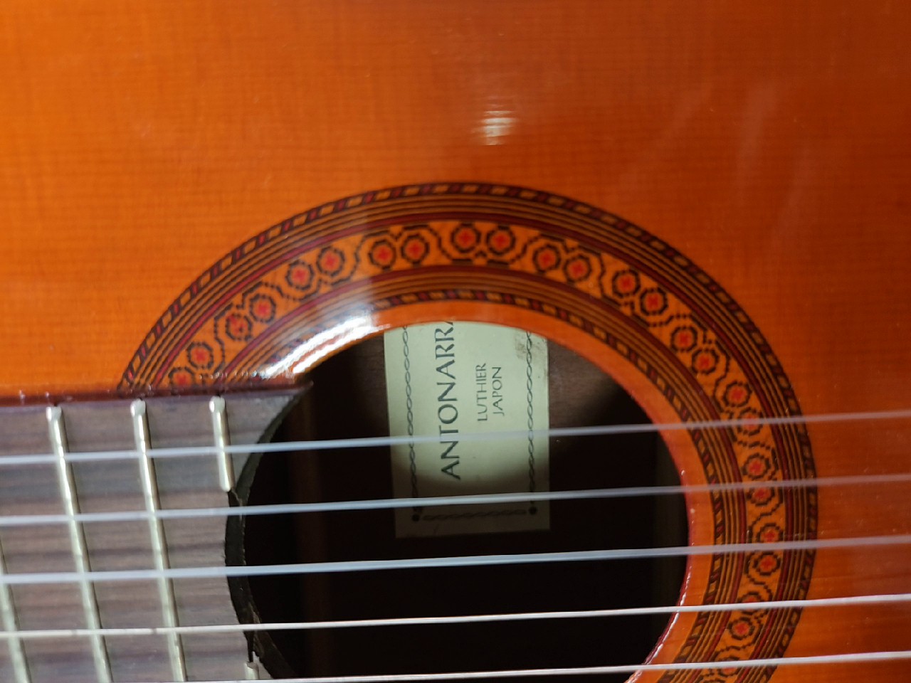 Antonarra Luthier Japan Klassikgitarre, Klassische Konzertgitarre aus Japan, vermutlich 70er Jahre, Naturfarben. | Zustand: Gut – Bild 2